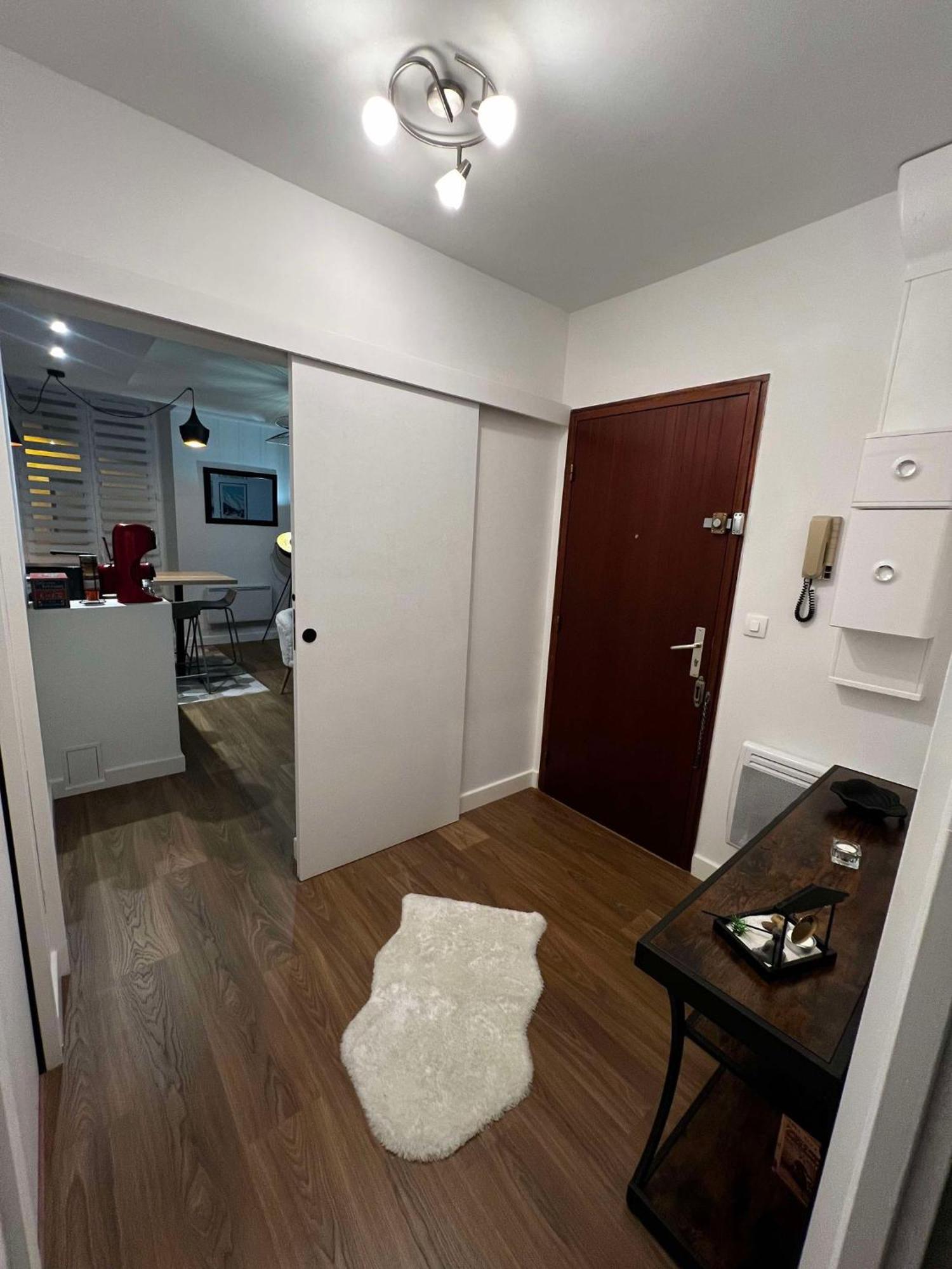 Appartement Le Flamboyant - Wifi - Central - Cosy Aix-les-Bains Exterior photo